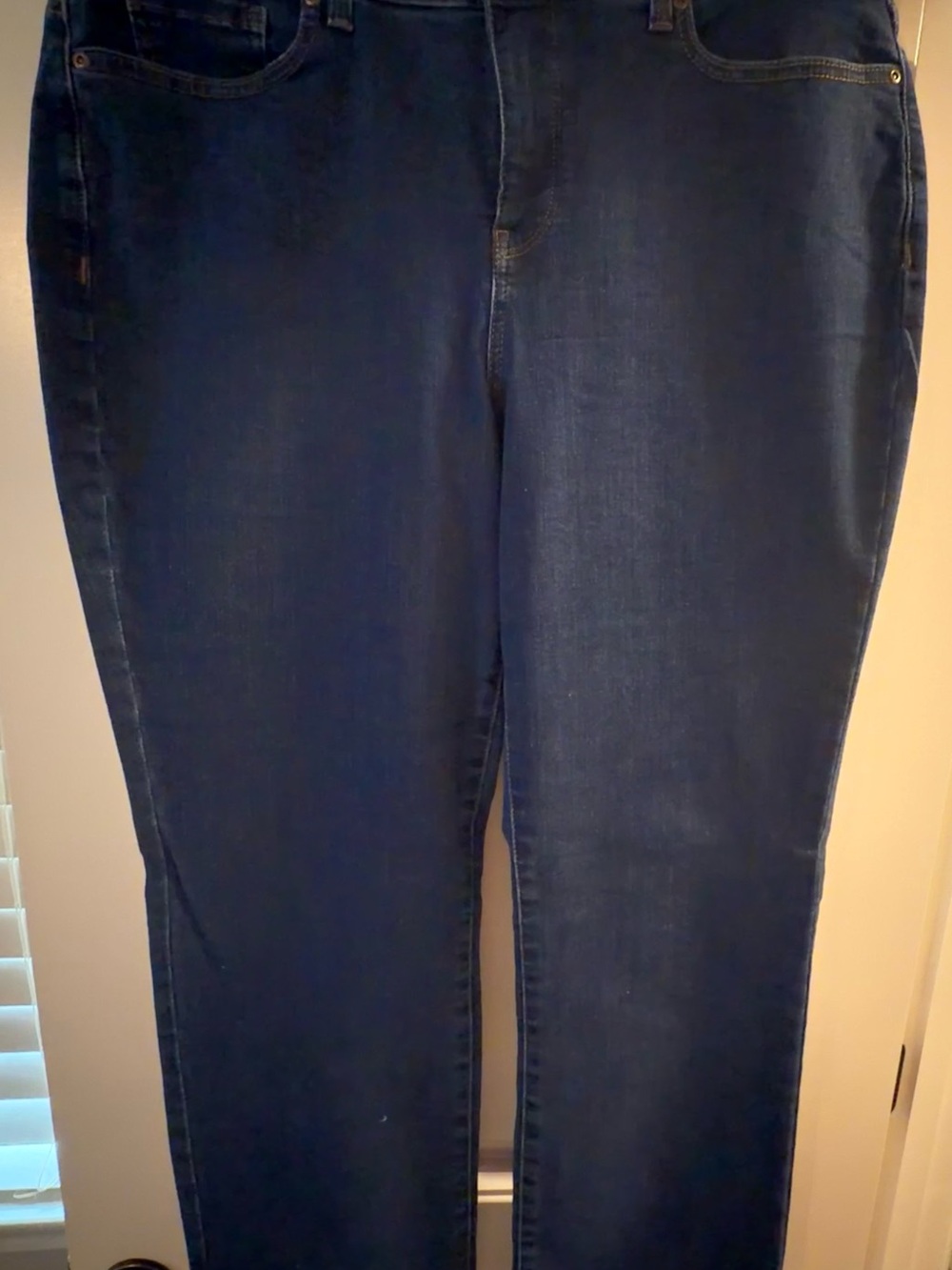 NYDJ Straight Leg Jeans in Dark Blue Wash